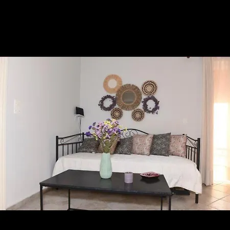 Denaxas 0 Апартаменты *